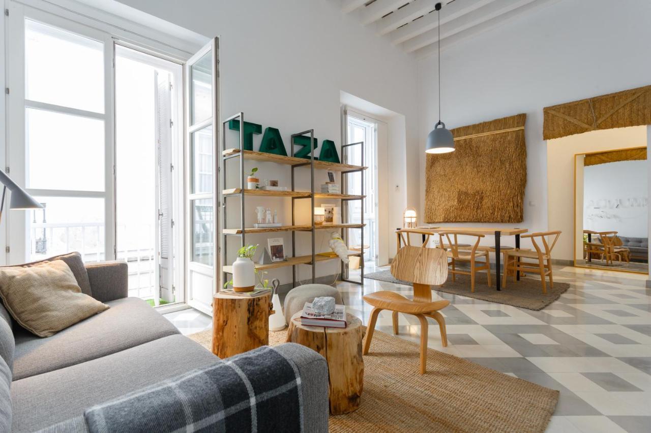 The Queen'S Designer Apartment By Cadiz4Rentals Екстериор снимка