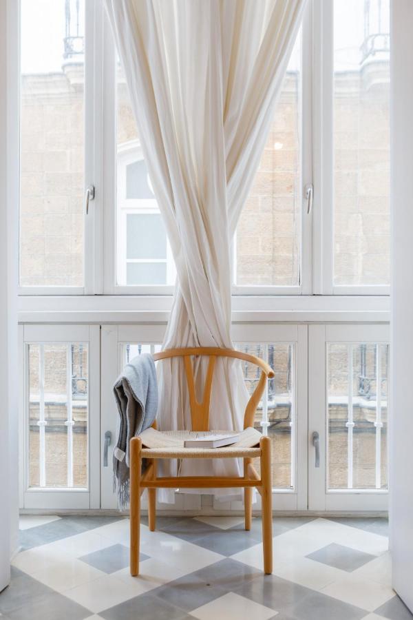 The Queen'S Designer Apartment By Cadiz4Rentals Екстериор снимка