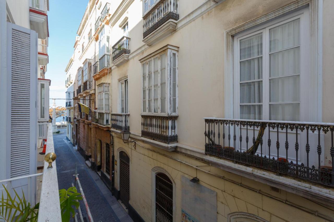 The Queen'S Designer Apartment By Cadiz4Rentals Екстериор снимка